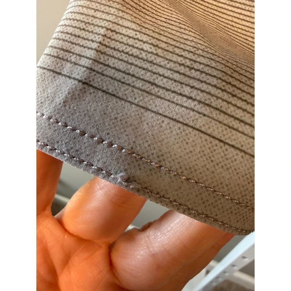 NWT Ninovino Board Shorts Mens 32 Gray Striped Surf Swim 9.5